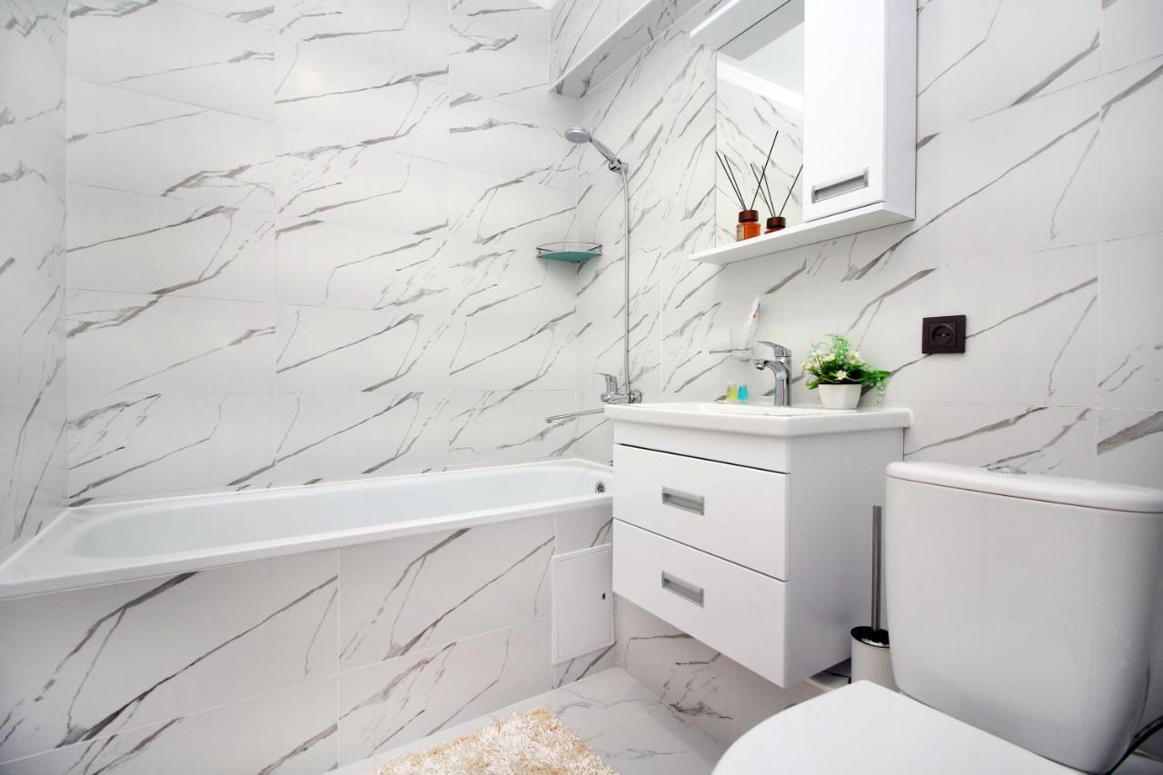 Cozy Studio In The Best Area! 4 Almaty Exterior foto